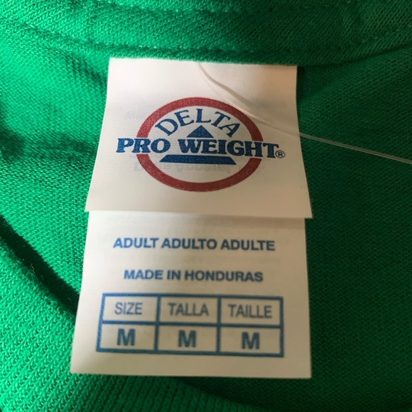 Bite me Christmas T-shirt New NWT - Picture 3 of 3